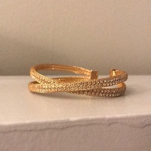 💕 Gold bracelet